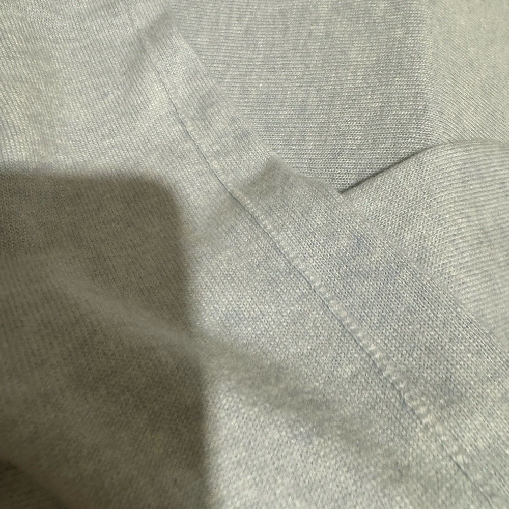 Sweater - Picture 4 of 5